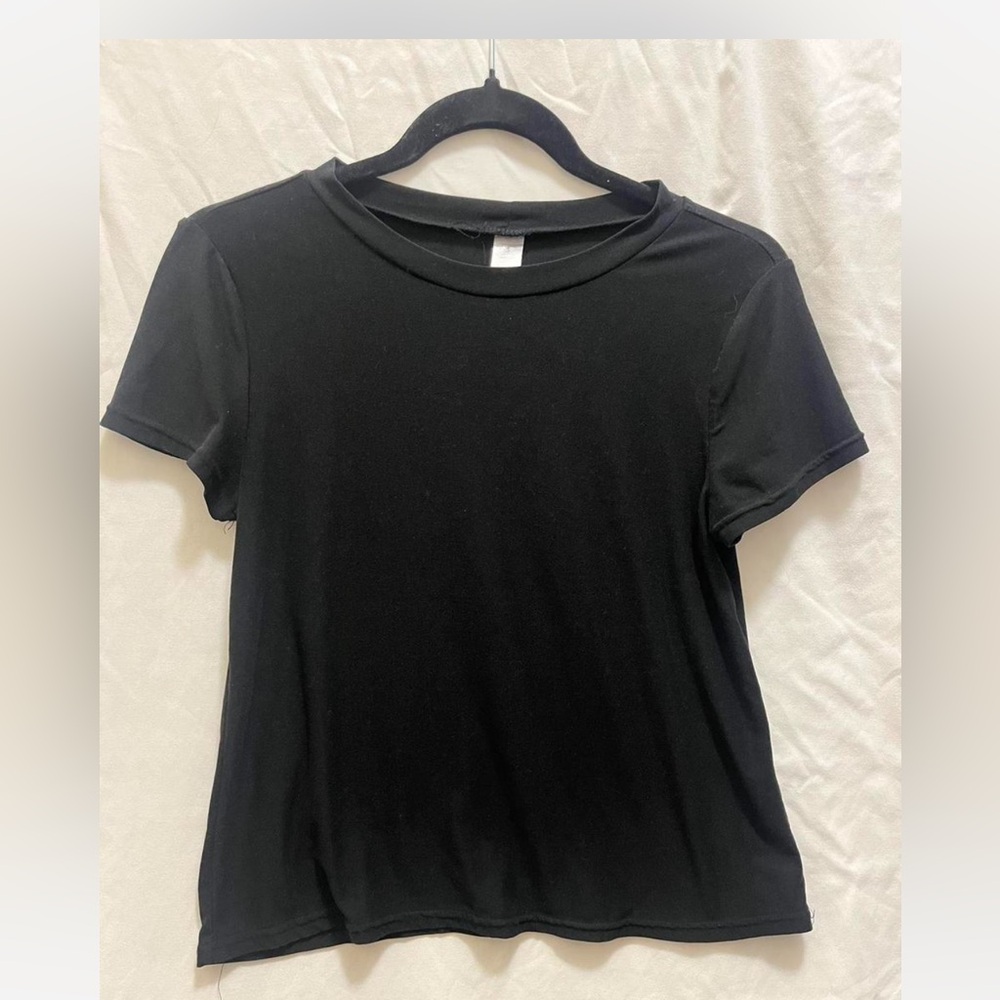 Simple black t-shirt. Super soft and comfy.